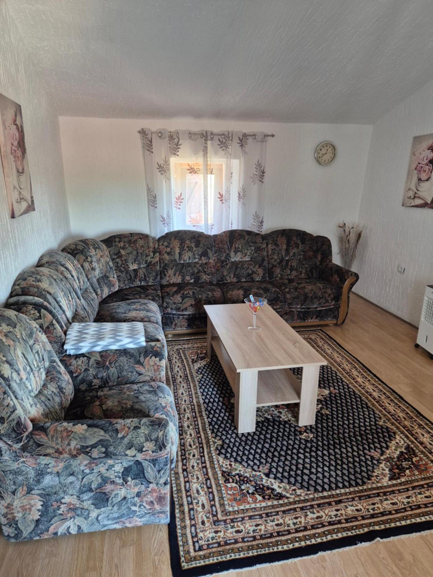 Apartman Nena Cepljani Εξωτερικό φωτογραφία